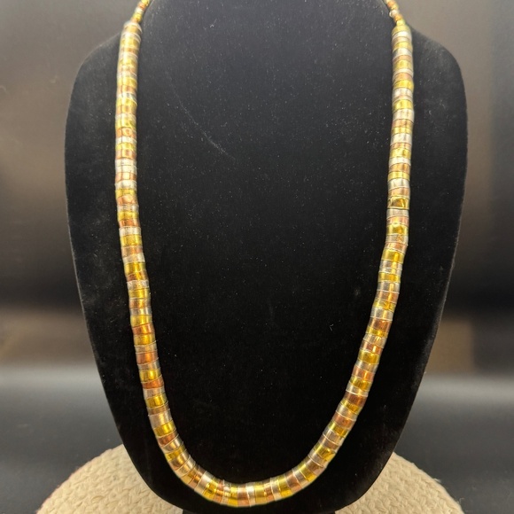 Multi Tone Coil  Necklace - Picture 1 of 6